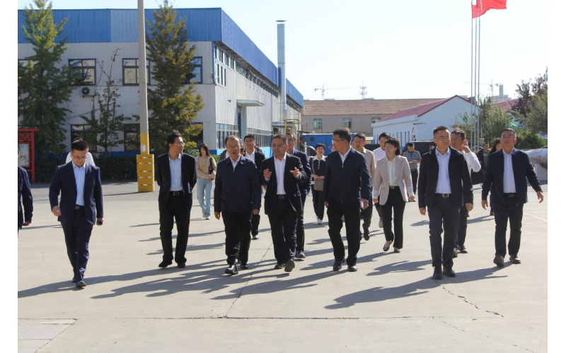Delegation from Baoshan and Tangshan Party and Government Leaders Visits Hebei Runnong Water-saving Technology Co., Ltd. for Inspection and Research